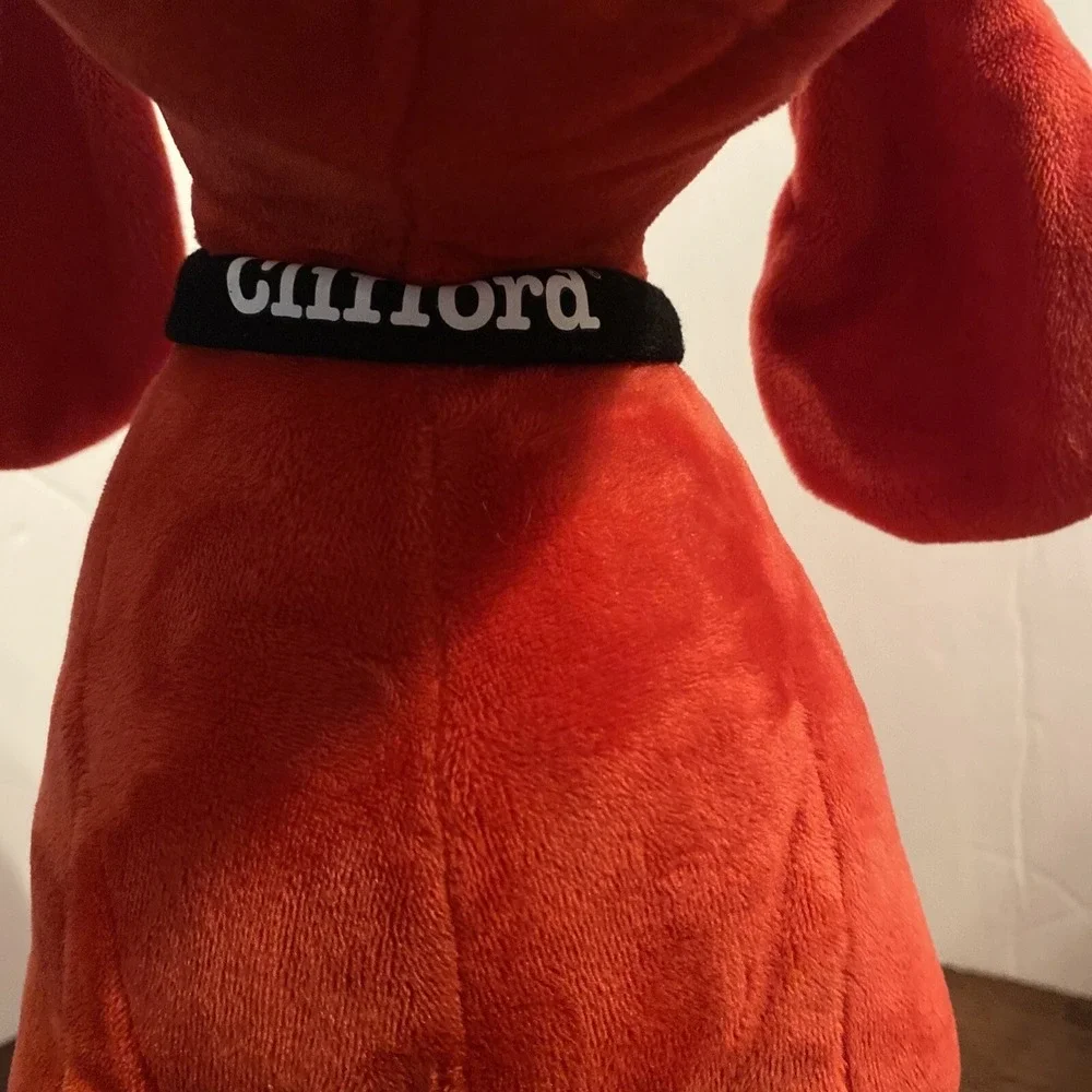 Clifford the Big Red Dog 14
